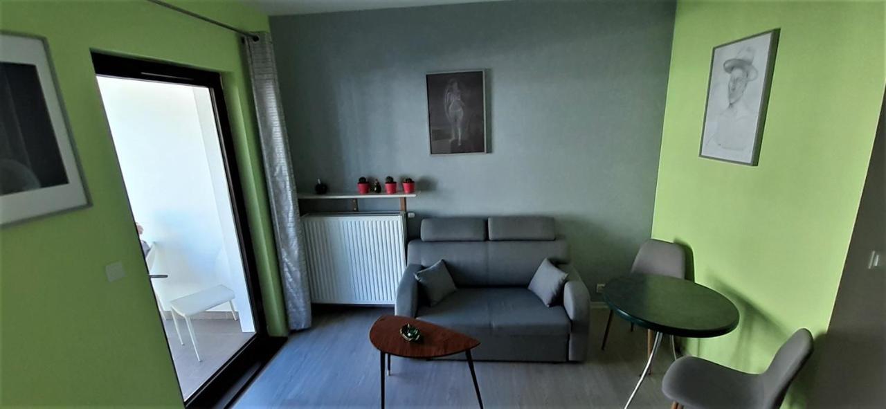 ורשה Green Wilanow Apartment With Free Parking מראה חיצוני תמונה
