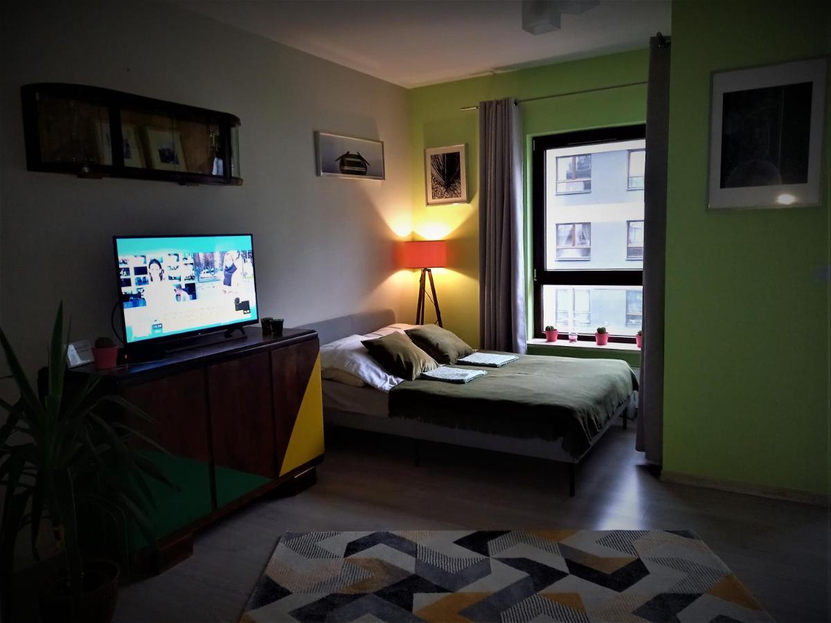 ורשה Green Wilanow Apartment With Free Parking מראה חיצוני תמונה